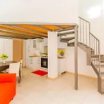 Alessia\'s Flat- Portello 3